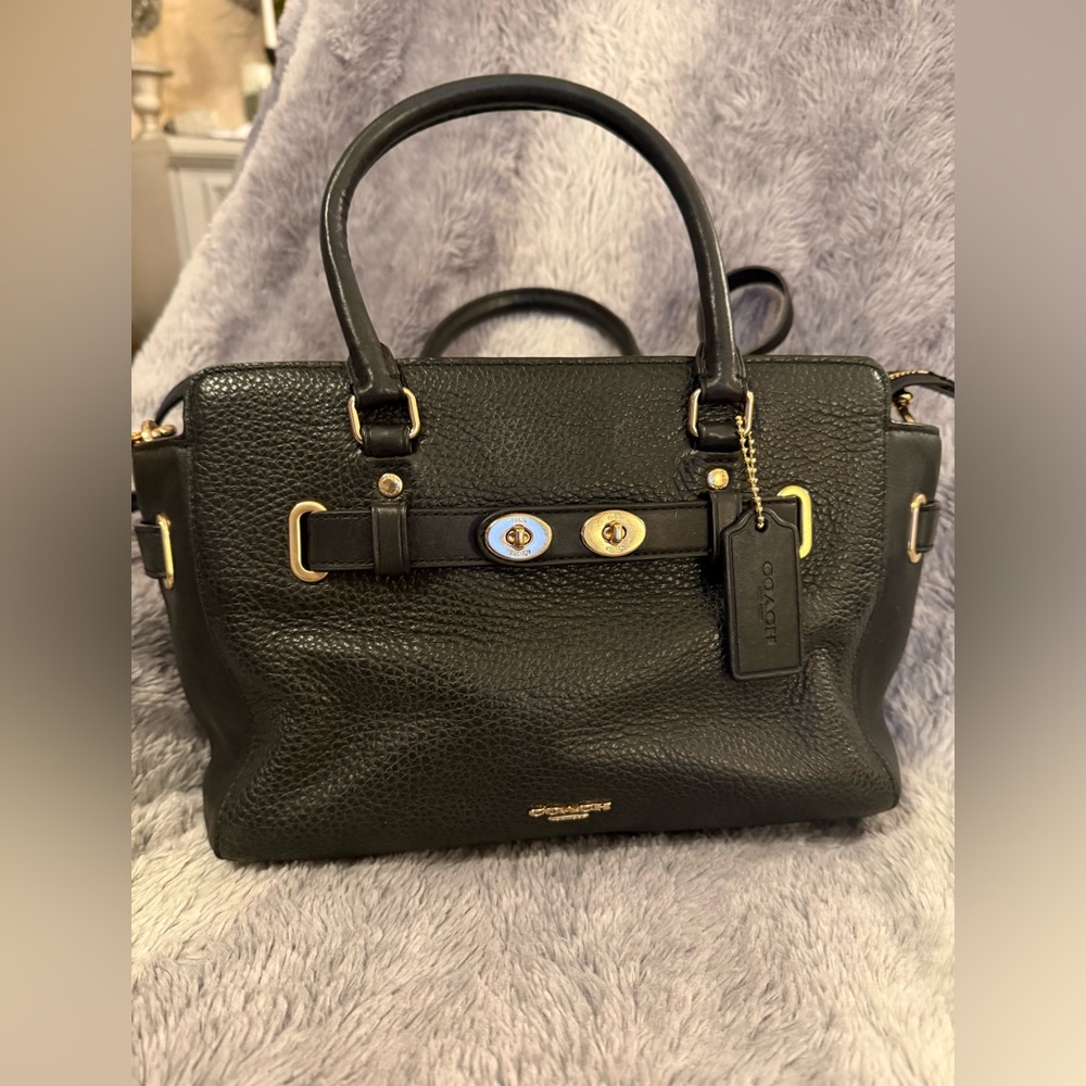 Coach Swagger Black Satchel Bag with Gold Accents F55665 EUC - Picture 4 of 16